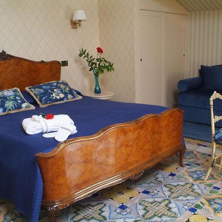 Palazzo Failla Hotel Модика Екстериор снимка