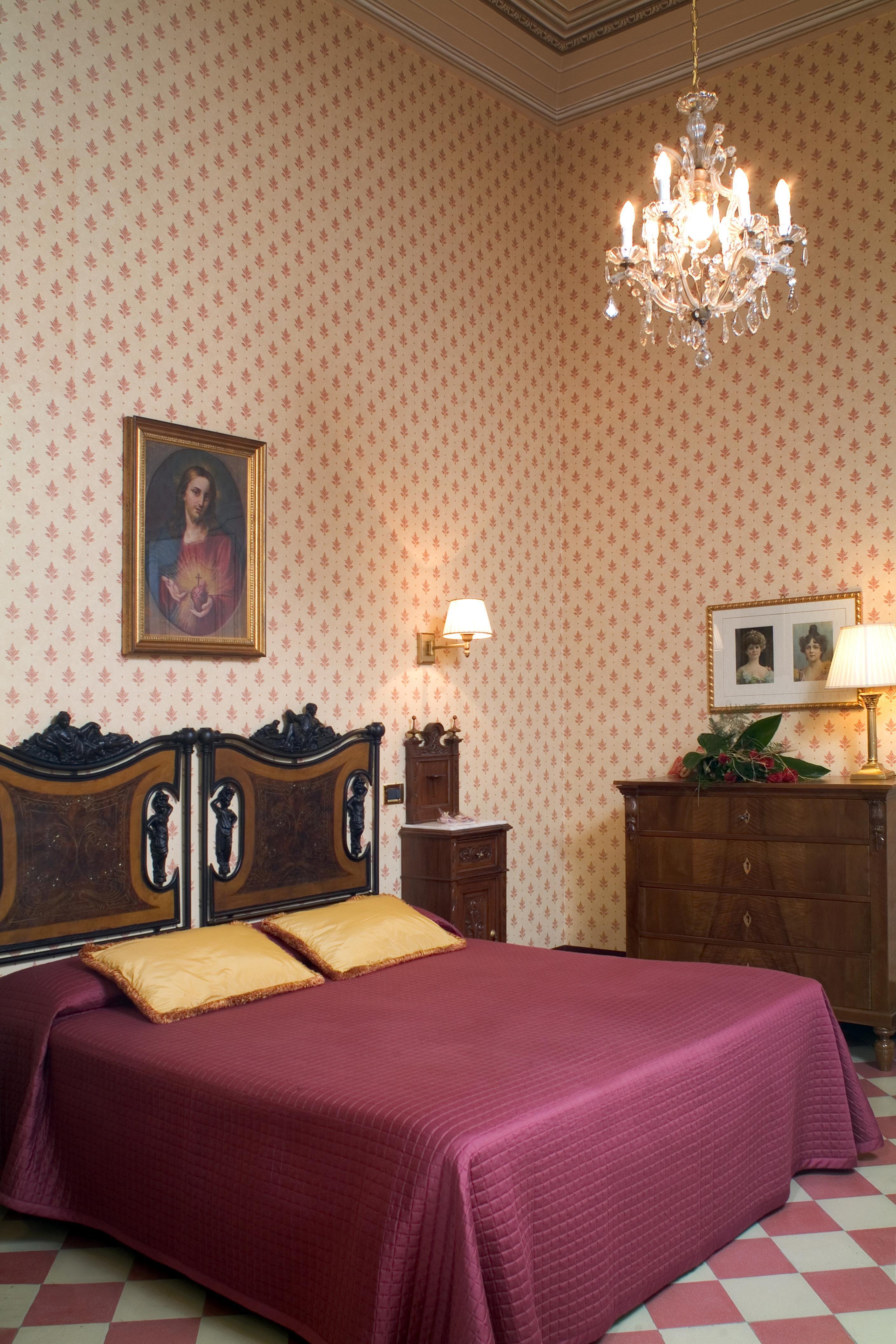Palazzo Failla Hotel Модика Екстериор снимка