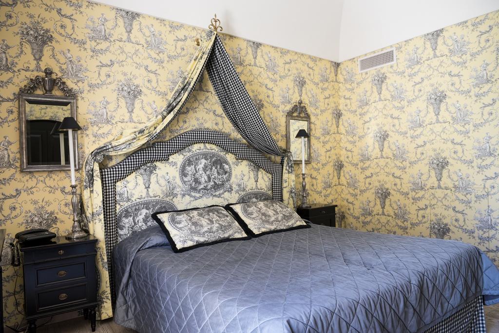 Palazzo Failla Hotel Модика Екстериор снимка
