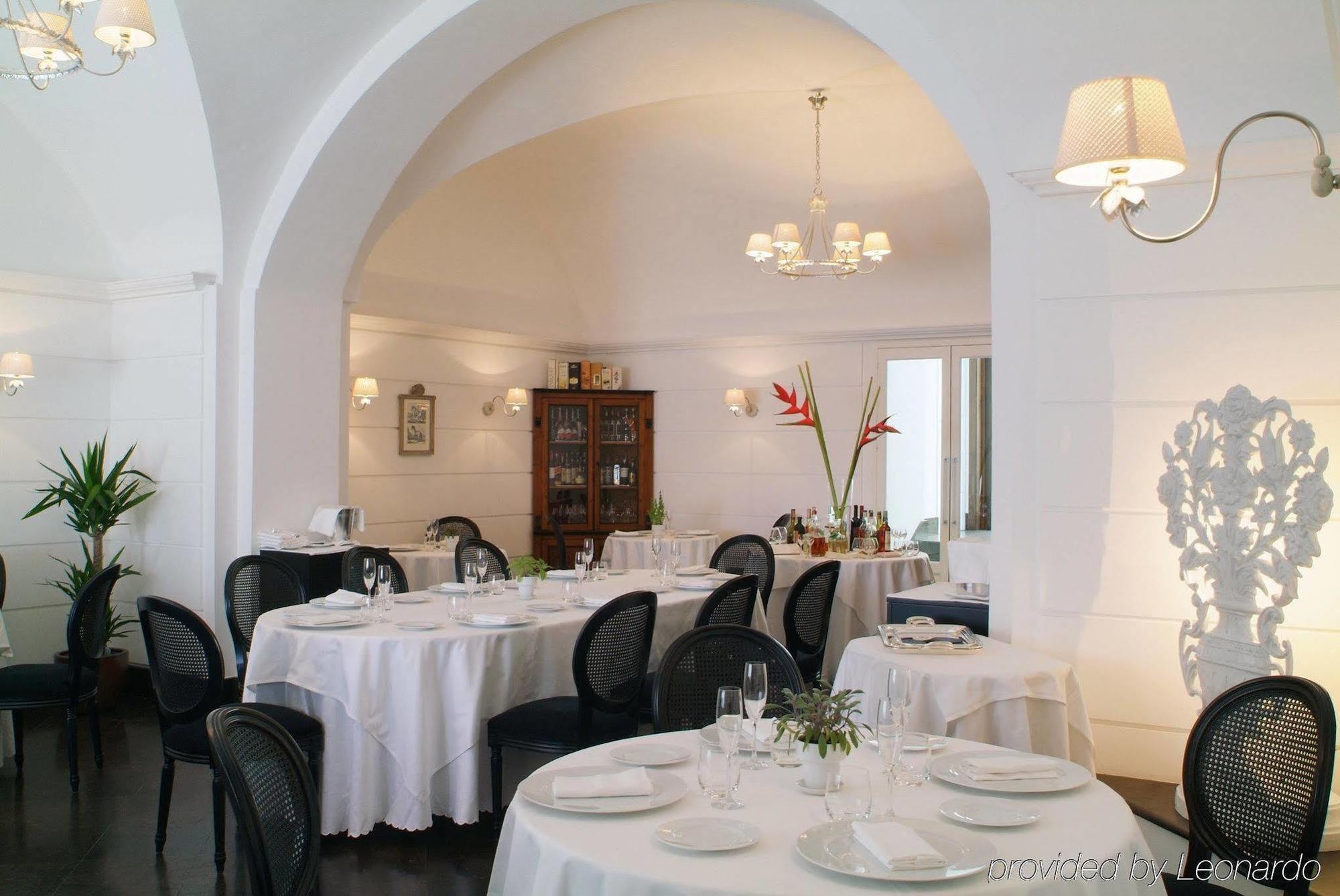 Palazzo Failla Hotel Модика Ресторант снимка